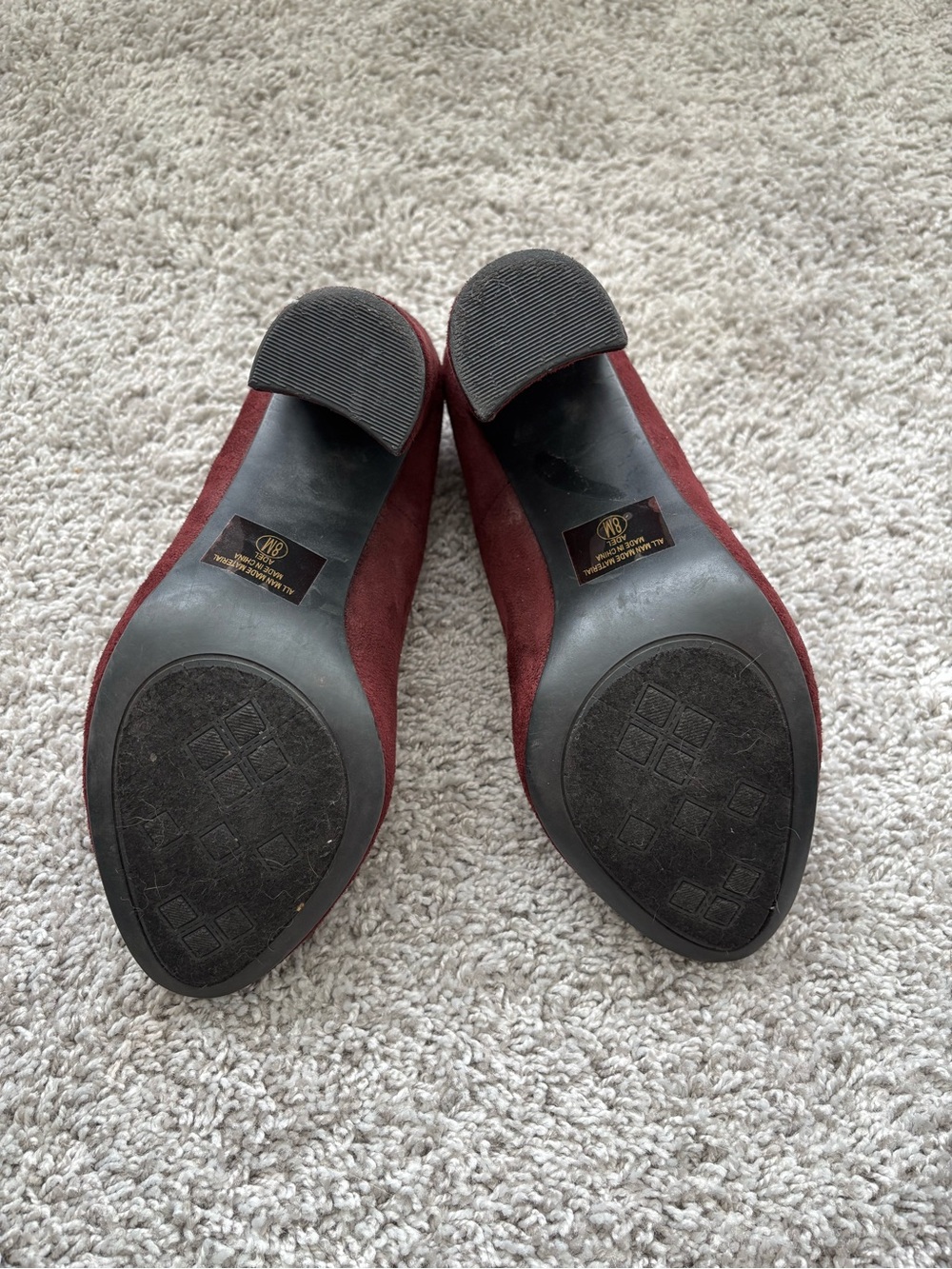 Y.Not? Burgundy Suede Embroidered Pointed Toe Block Heel Pumps - Picture 7 of 7